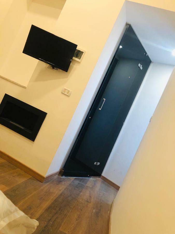 Villa Olga Dependance Luxury Low Cost 那不勒斯 外观 照片