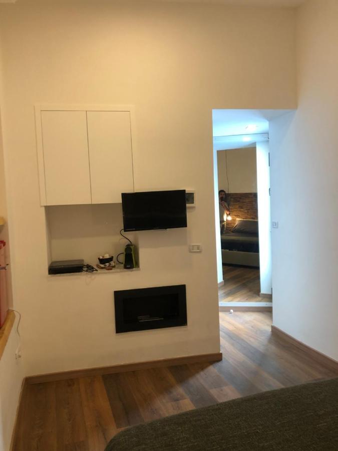 Villa Olga Dependance Luxury Low Cost 那不勒斯 外观 照片